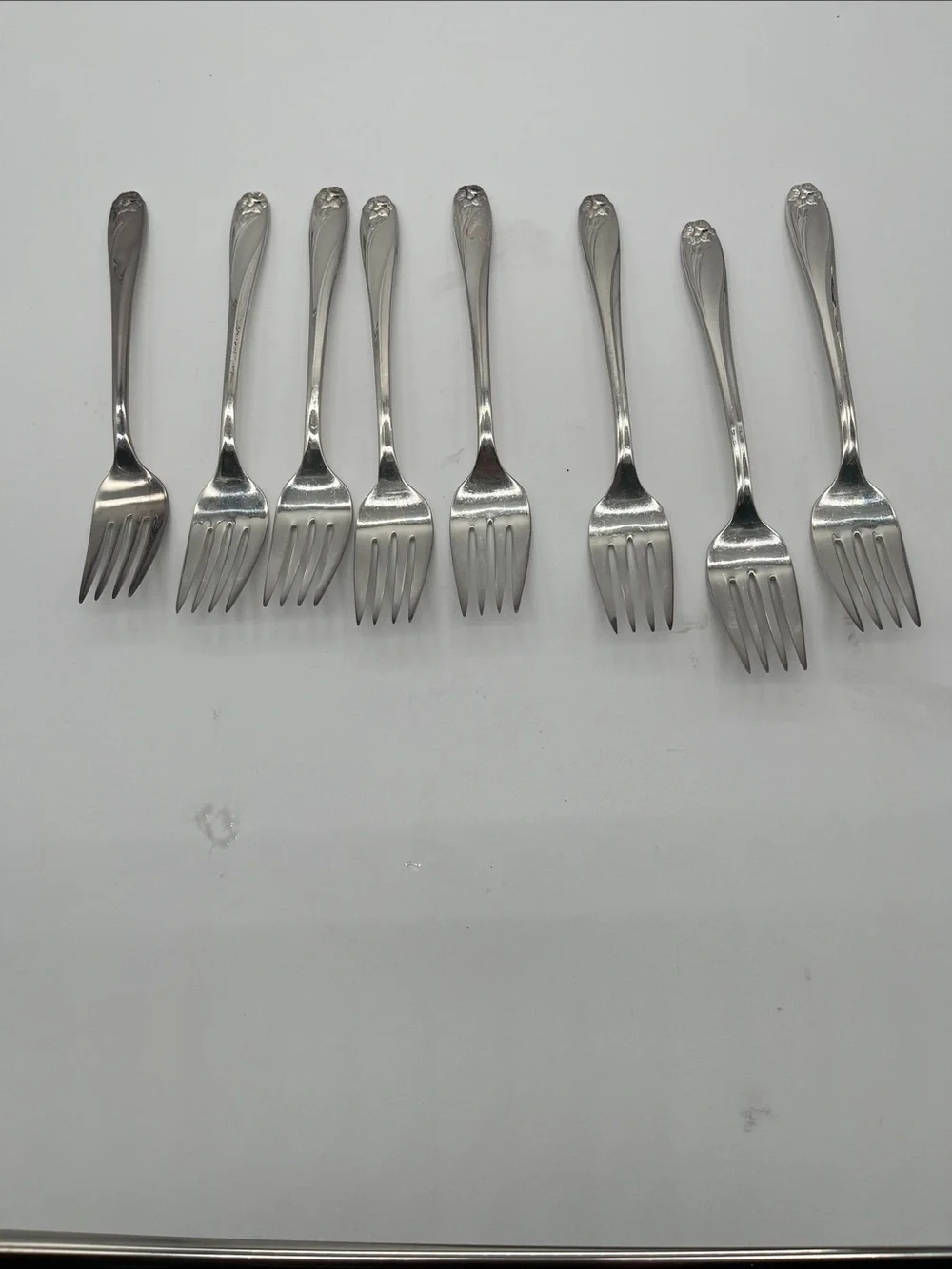 54 piece Daffodil pattern Rogers Brothers 1847 silver plate set.